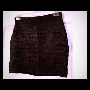 Express black bodycon snakeskin print skirt…perfect for fall!!